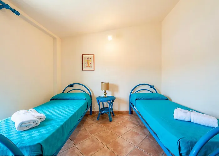 House 8 Beds Overlooking A Pine Forest At Just 600 Mt From The Sea Daire *