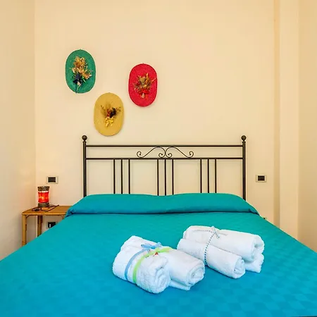 House 8 Beds Overlooking A Pine Forest At Just 600 Mt From The Sea Santa Lucia (Sardinia)