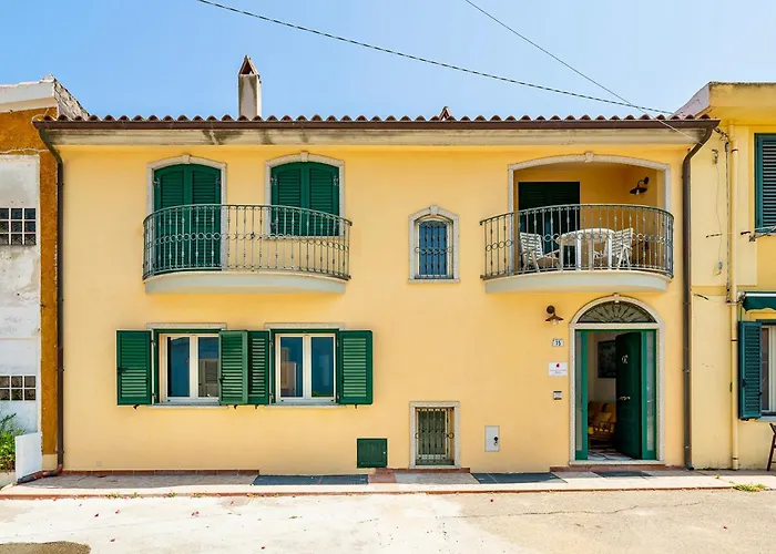 Apartman House 8 Beds Overlooking A Pine Forest At Just 600 Mt From The Sea *